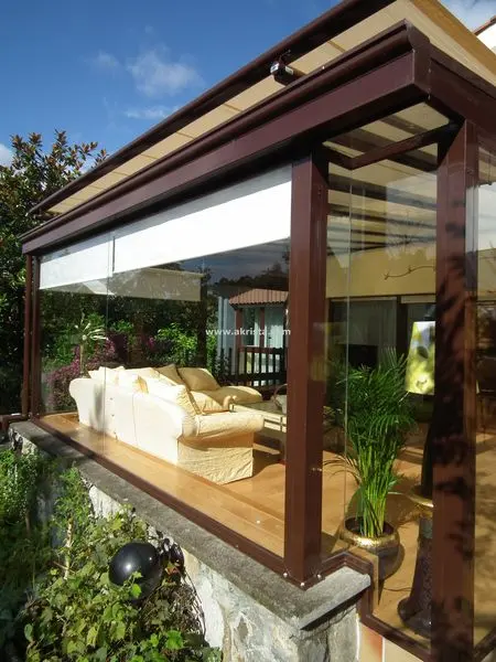 Cortinas de Cristal y Áticos
