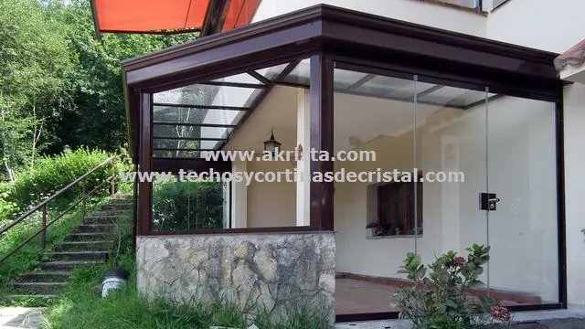 Cortinas de Cristal y Áticos