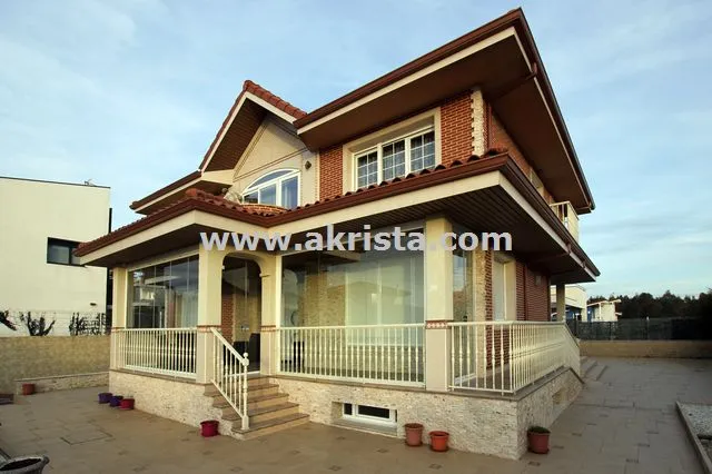 Cerramientos de porches con cortinas de cristal Barrika bizkaia