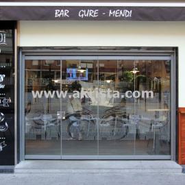 Cortinas de cristal sin perfii inferior cafeterias